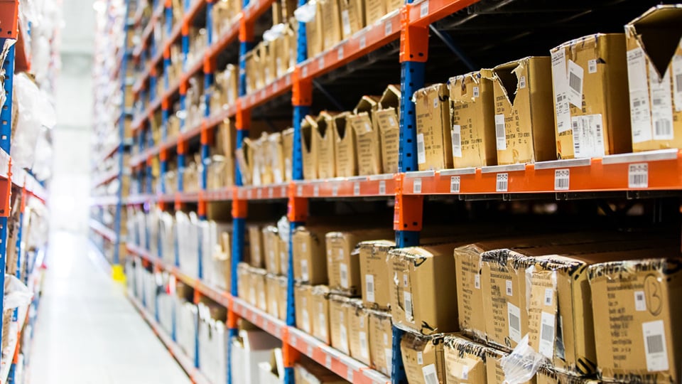 dynamic storage for warehouse order fulfillment